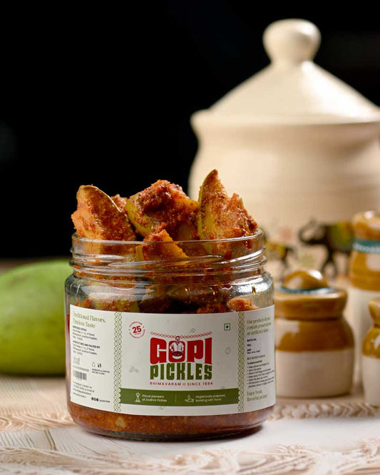 Salted Mango Pickle – A Perfect Blend of Tang & Spice 🟩