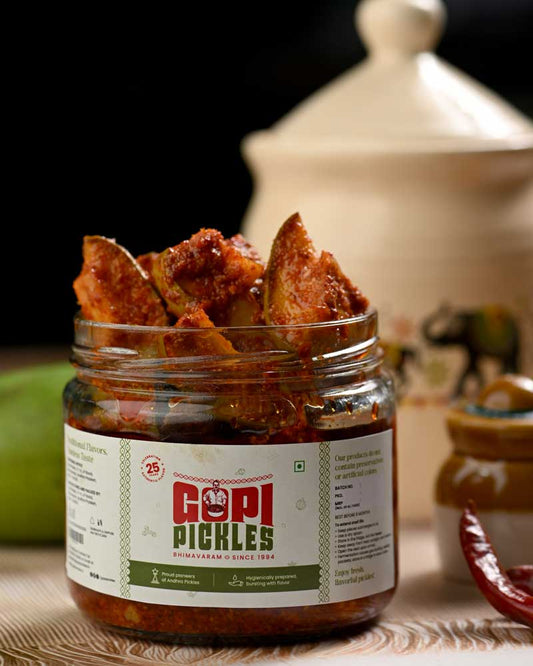 Sweet Mango Pickle – A Delightful Fusion of Sweet & Spice 🟩
