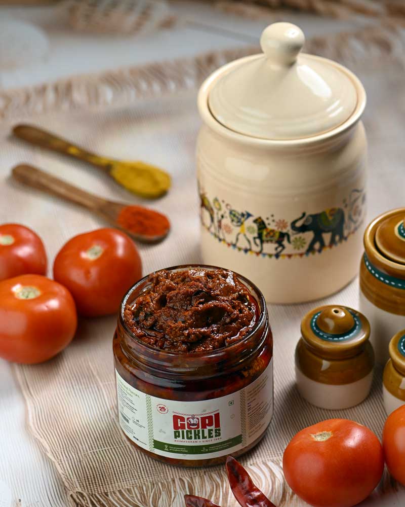 Tomato Pickle – A Tangy & Spicy Delight 🟩